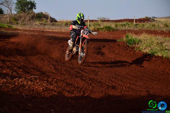 DSC_8525.jpg