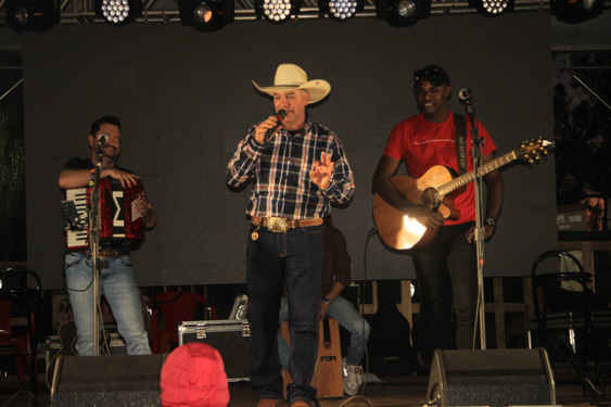 Filename=266.jpg
Filesize=221KiB
Dimensions=960x640
Date added=Aug 11, 2025 266.jpg